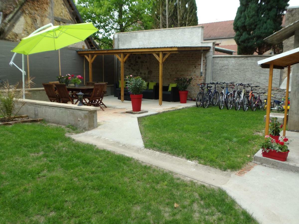 Villa L' éscale de la Besbre Vaumas Esterno foto